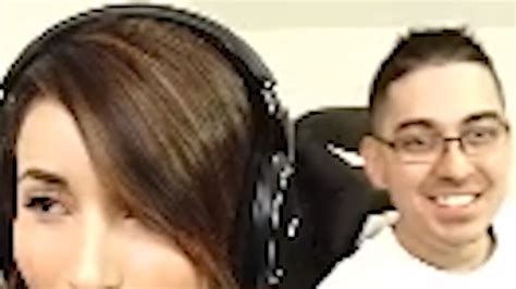 trick2g girlfriend.